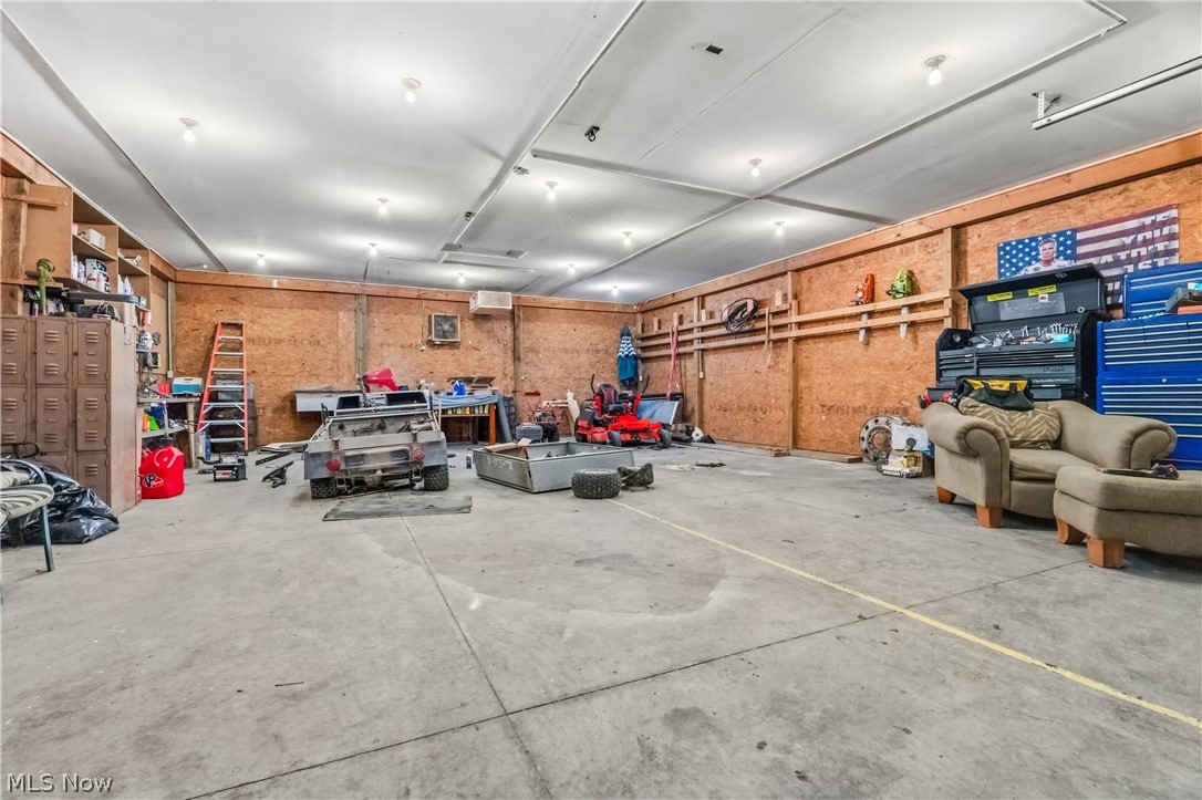 4190 Waynesburg Road NW Carrollton OH 44615