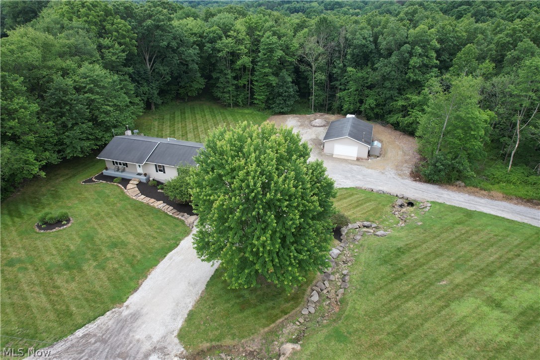 4190 Waynesburg Road NW Carrollton OH 44615
