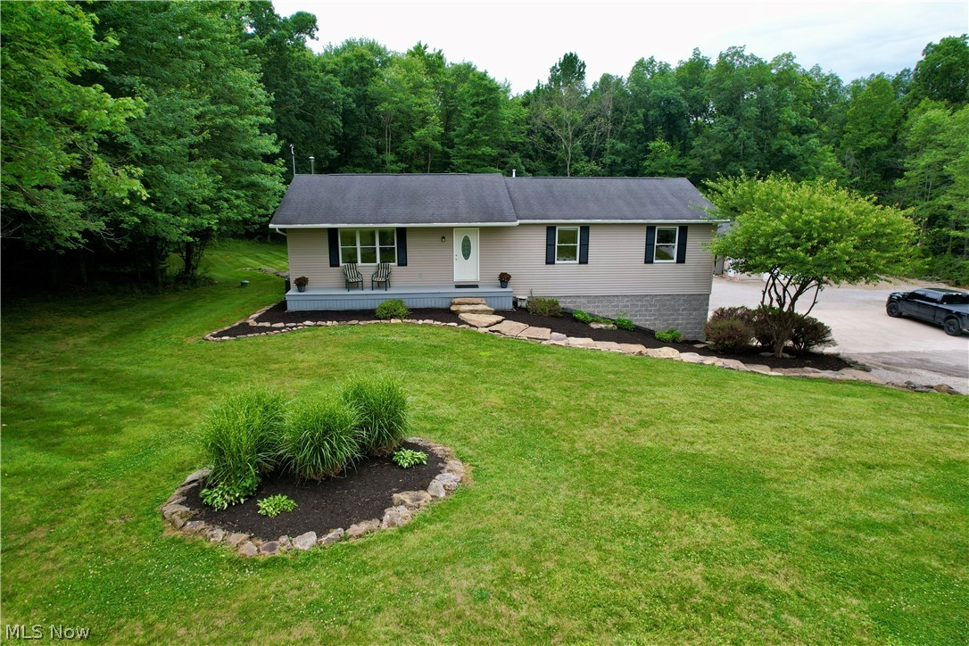 4190 Waynesburg Road NW Carrollton OH 44615