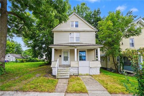 944 Redfern Avenue Akron OH 44314