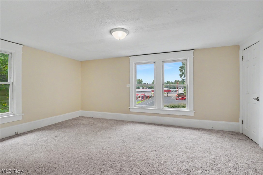 944 Redfern Avenue Akron OH 44314