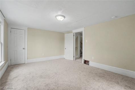 944 Redfern Avenue Akron OH 44314