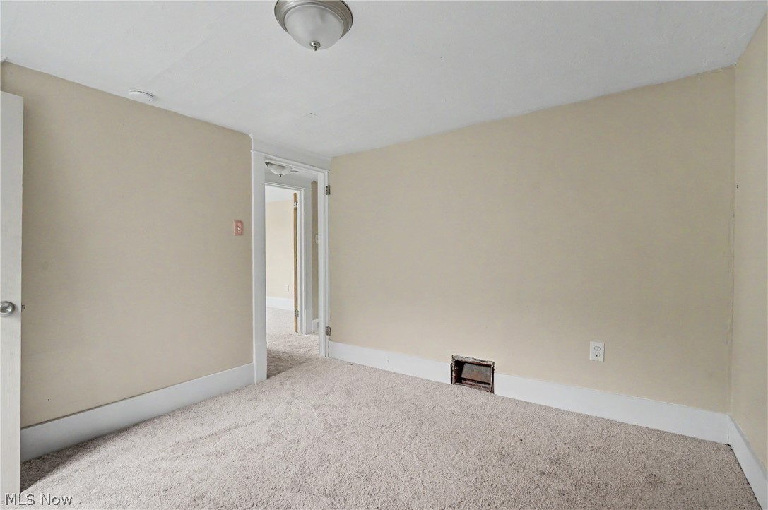 944 Redfern Avenue Akron OH 44314