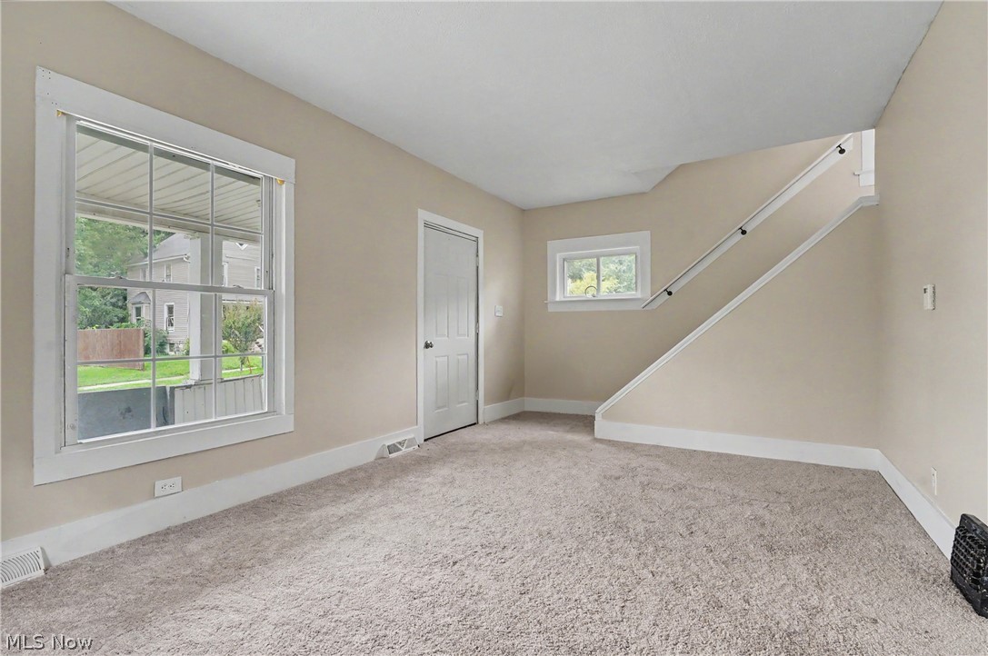 944 Redfern Avenue Akron OH 44314