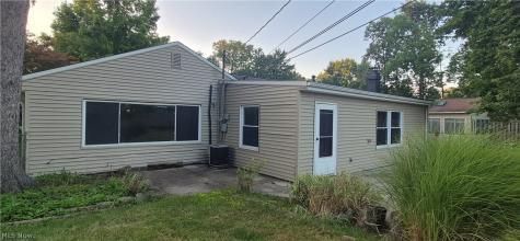 6417 Alderwood Road Parma Heights OH 44130