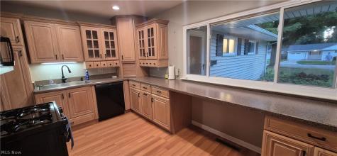 6417 Alderwood Road Parma Heights OH 44130