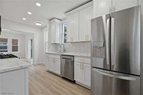 3521 Berkeley Road University Heights OH 44118