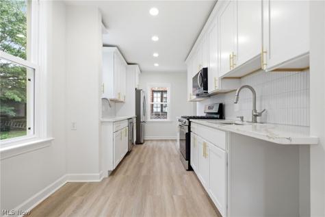 3521 Berkeley Road University Heights OH 44118