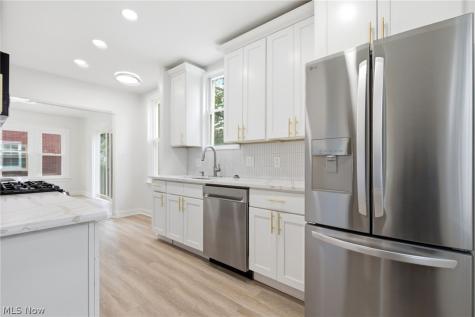 3521 Berkeley Road University Heights OH 44118