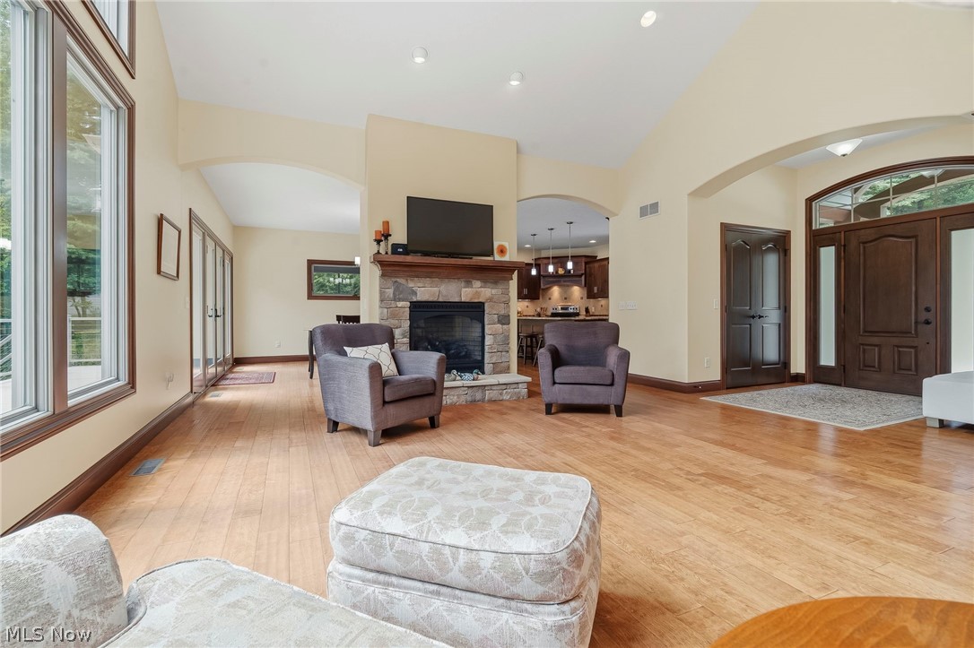 4922 Chase Road SE Carrollton OH 44615