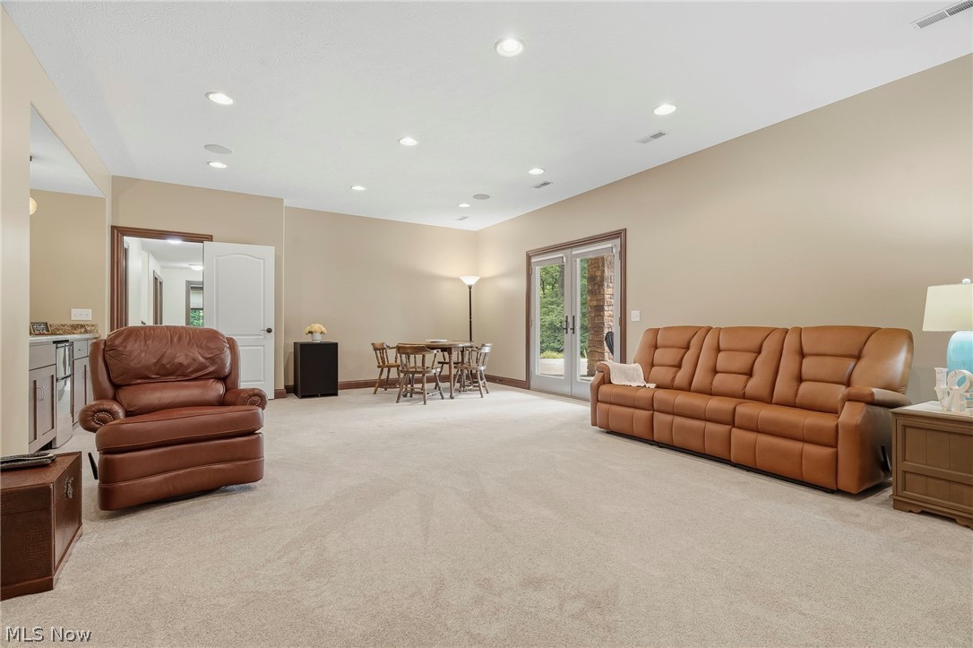 4922 Chase Road SE Carrollton OH 44615
