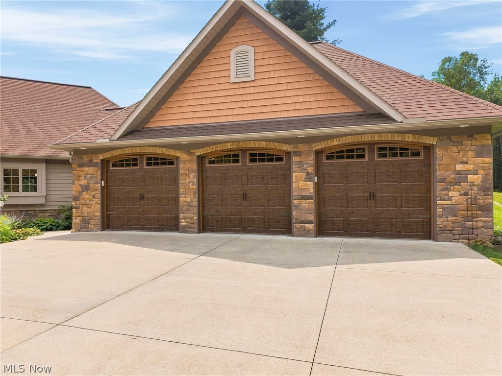 4922 Chase Road SE Carrollton OH 44615