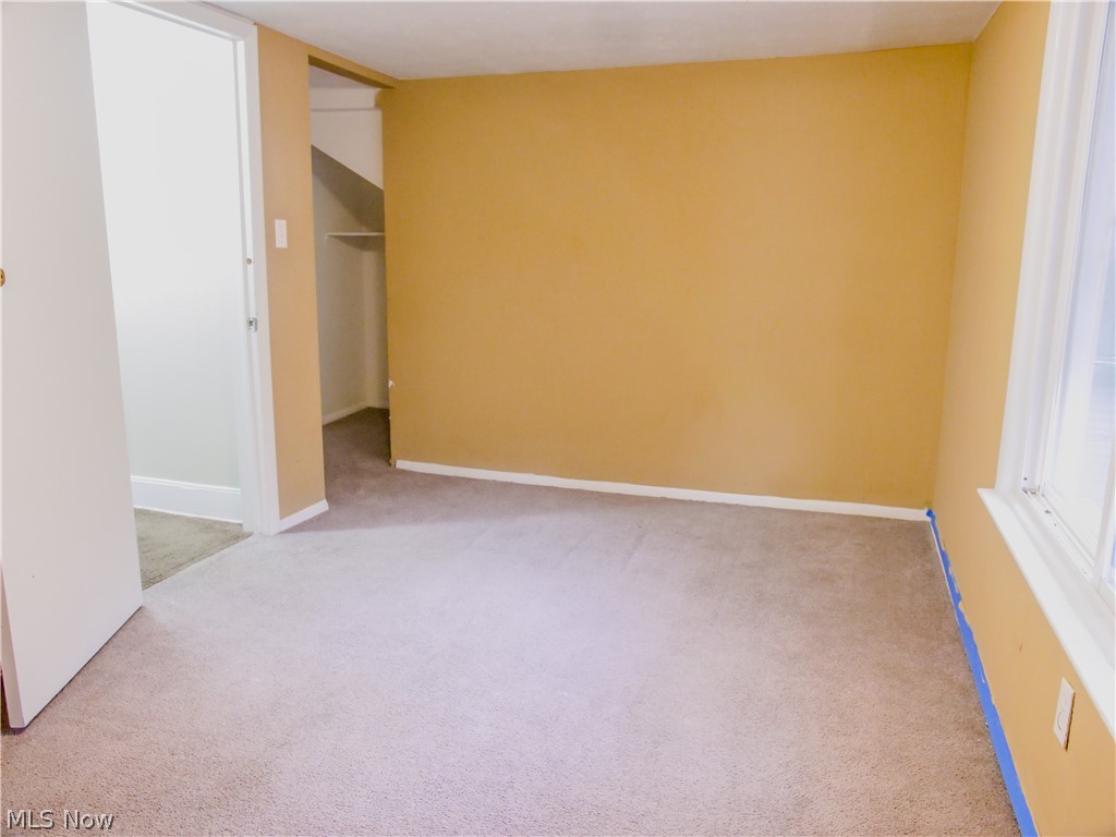 723 Grifton Avenue Akron OH 44305
