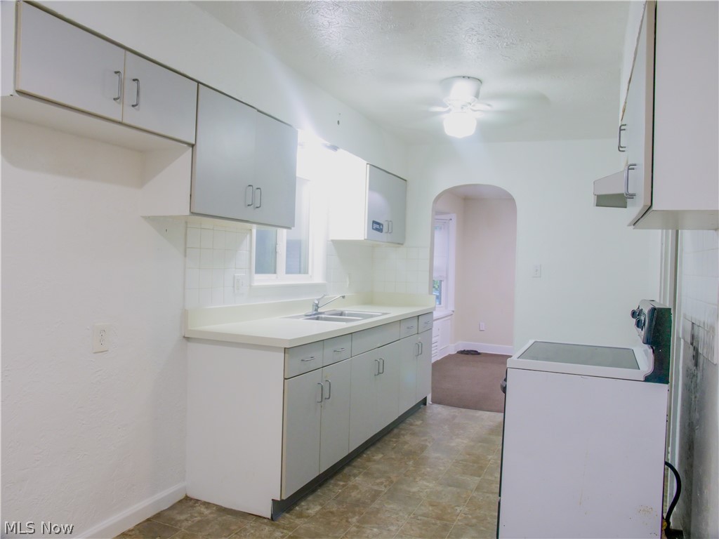 723 Grifton Avenue Akron OH 44305