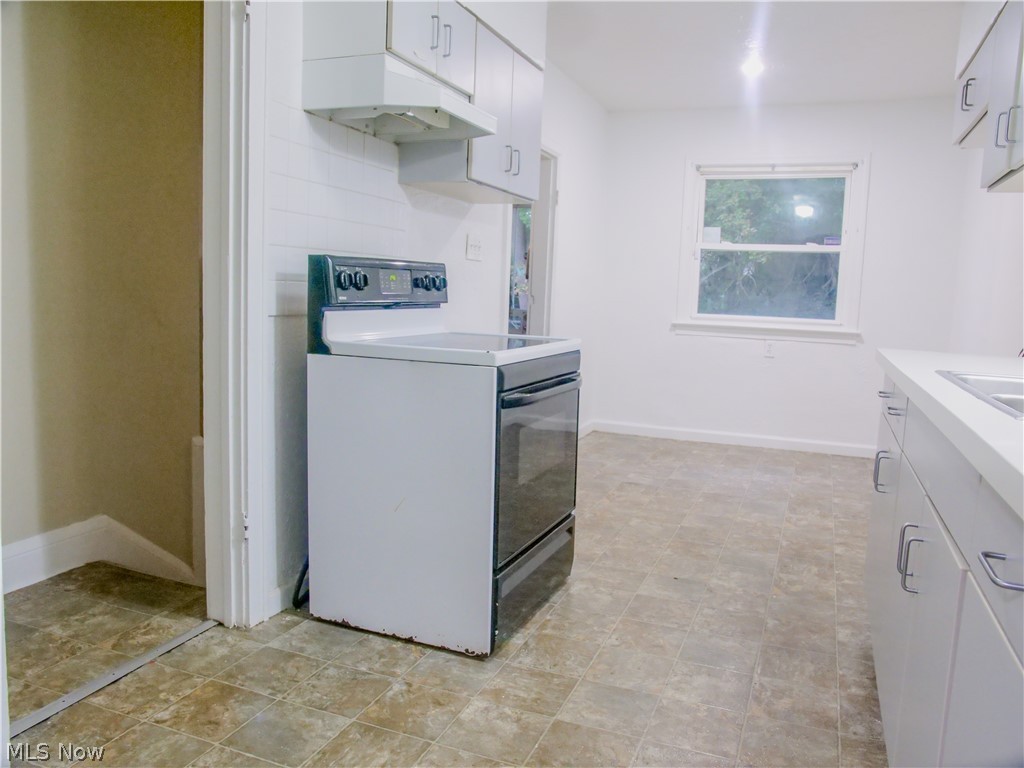 723 Grifton Avenue Akron OH 44305