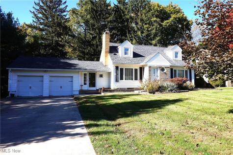 3114 W Edgerton Road Silver Lake OH 44224