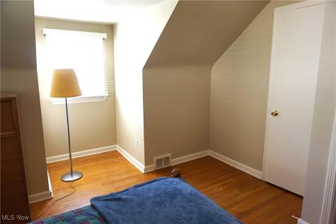 3114 W Edgerton Road Silver Lake OH 44224
