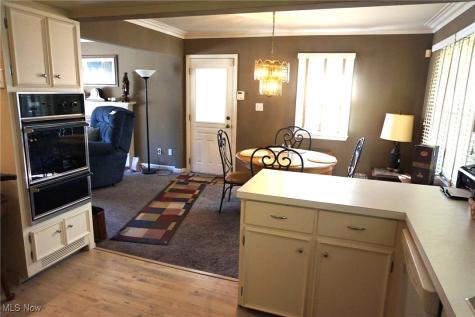 3114 W Edgerton Road Silver Lake OH 44224