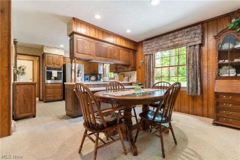 5233 Limerick Avenue NW North Canton OH 44720