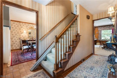 5233 Limerick Avenue NW North Canton OH 44720