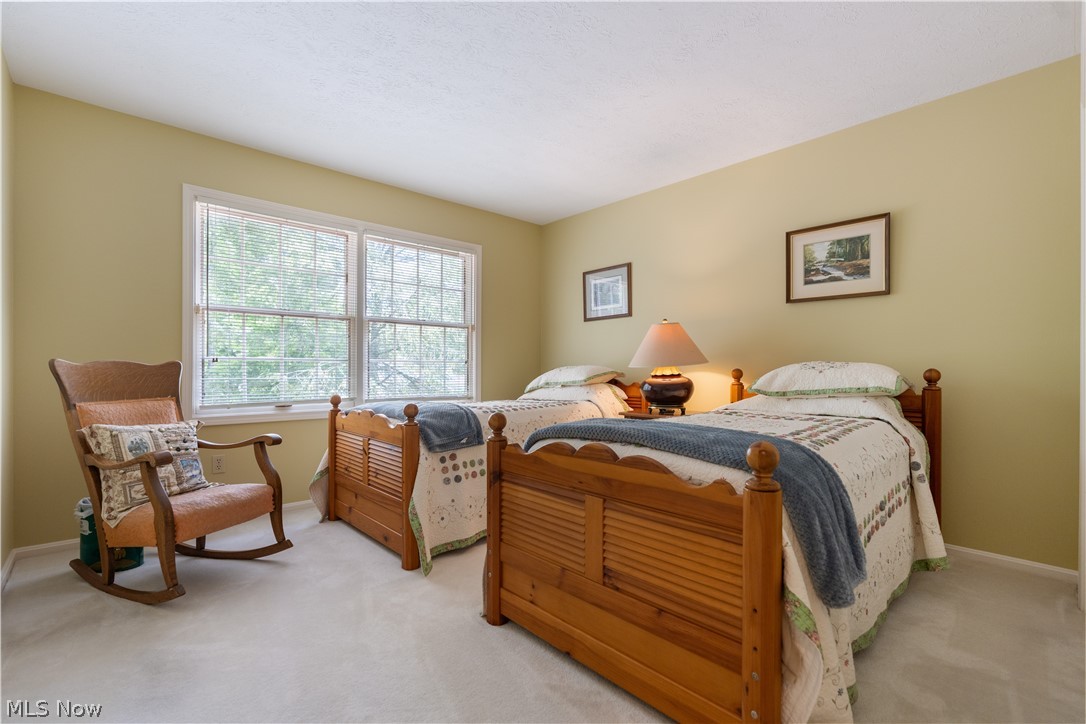5233 Limerick Avenue NW North Canton OH 44720