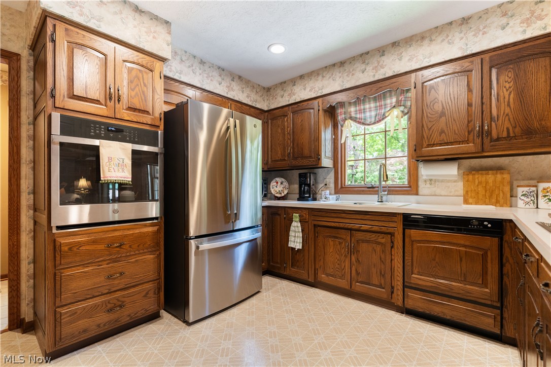 5233 Limerick Avenue NW North Canton OH 44720