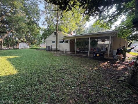 6407 Newland Road Parma Heights OH 44130