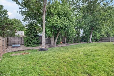 24144 Salzburg Circle North Olmsted OH 44070