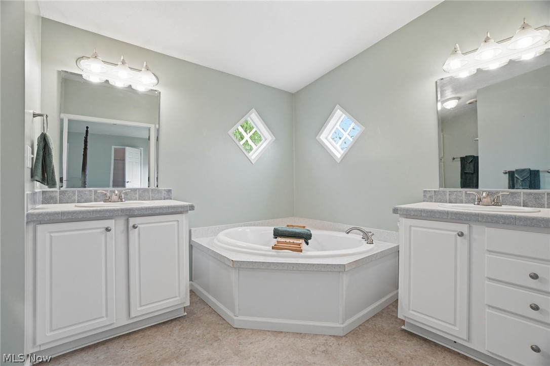 16167 Gar Highway Montville OH 44064