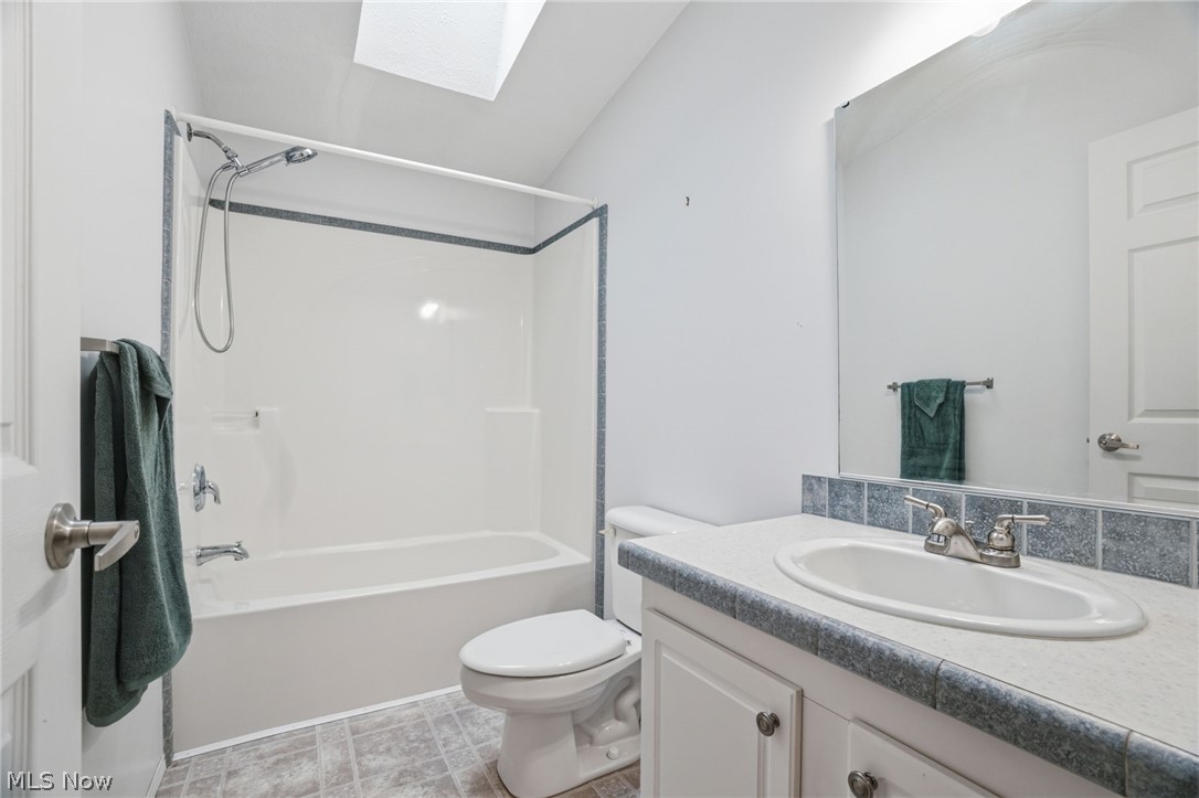 16167 Gar Highway Montville OH 44064