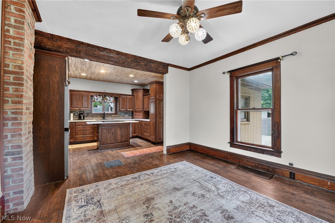 1615 W Market Street Orrville OH 44667