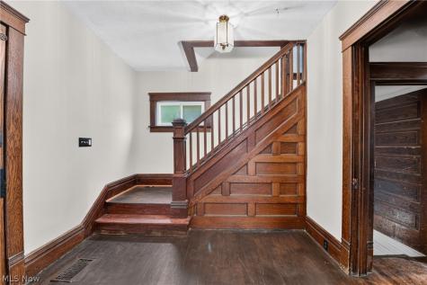 1615 W Market Street Orrville OH 44667