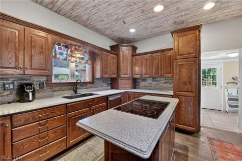 1615 W Market Street Orrville OH 44667