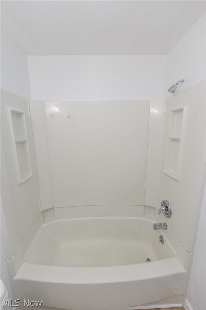 1218 W 44th Street Lorain OH 44053
