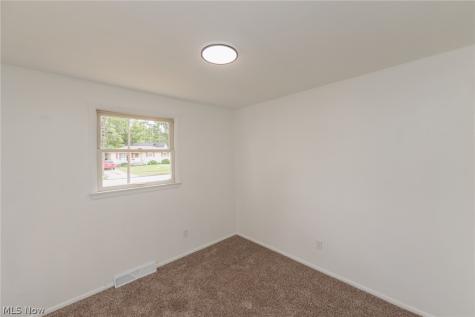 1218 W 44th Street Lorain OH 44053