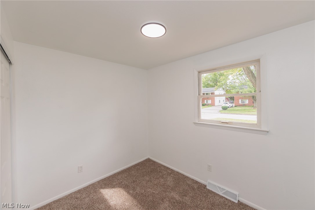 1218 W 44th Street Lorain OH 44053