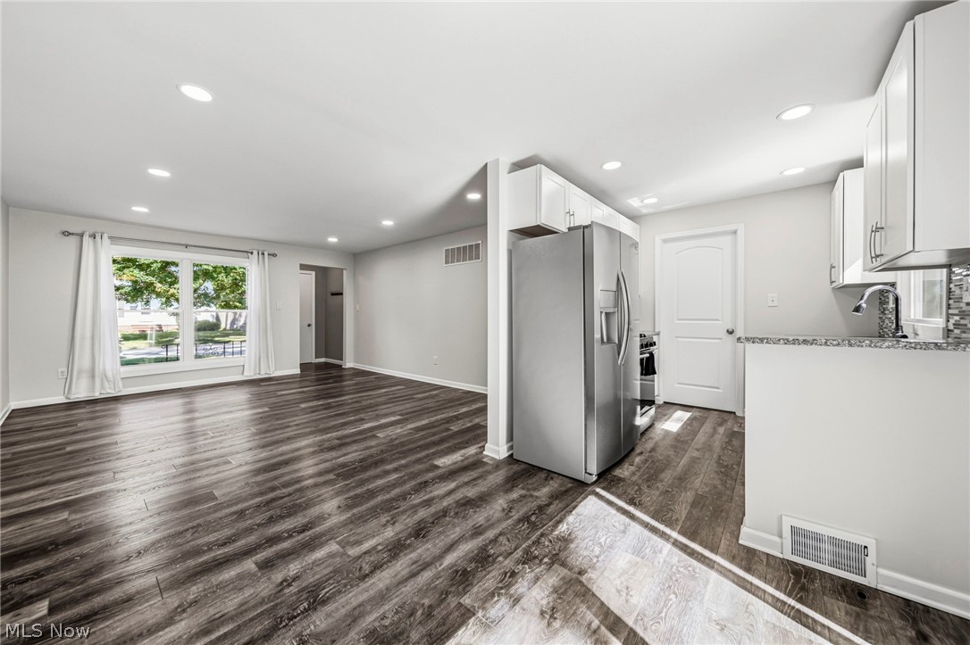 913 Glenside Road South Euclid OH 44121