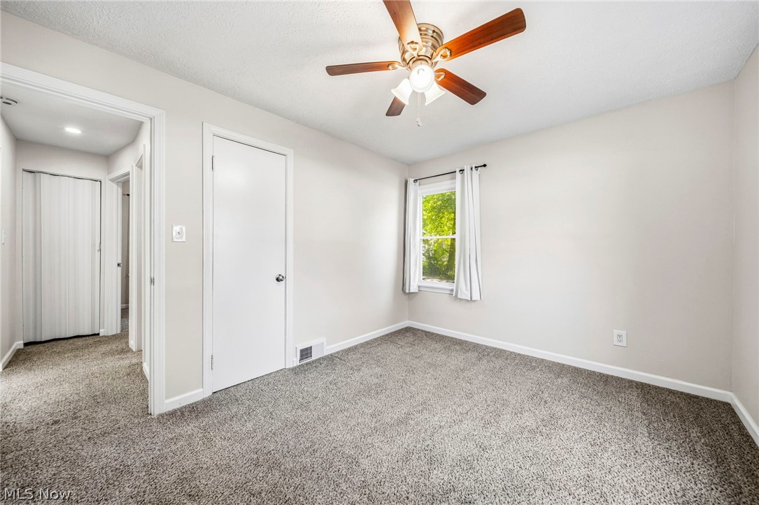 913 Glenside Road South Euclid OH 44121
