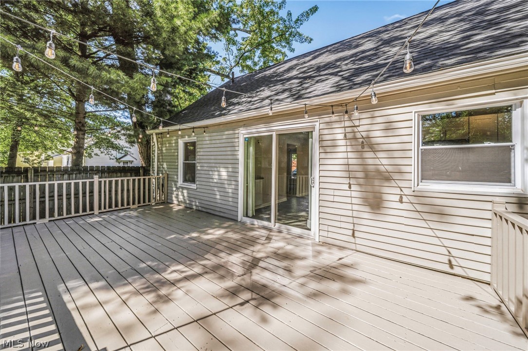 913 Glenside Road South Euclid OH 44121