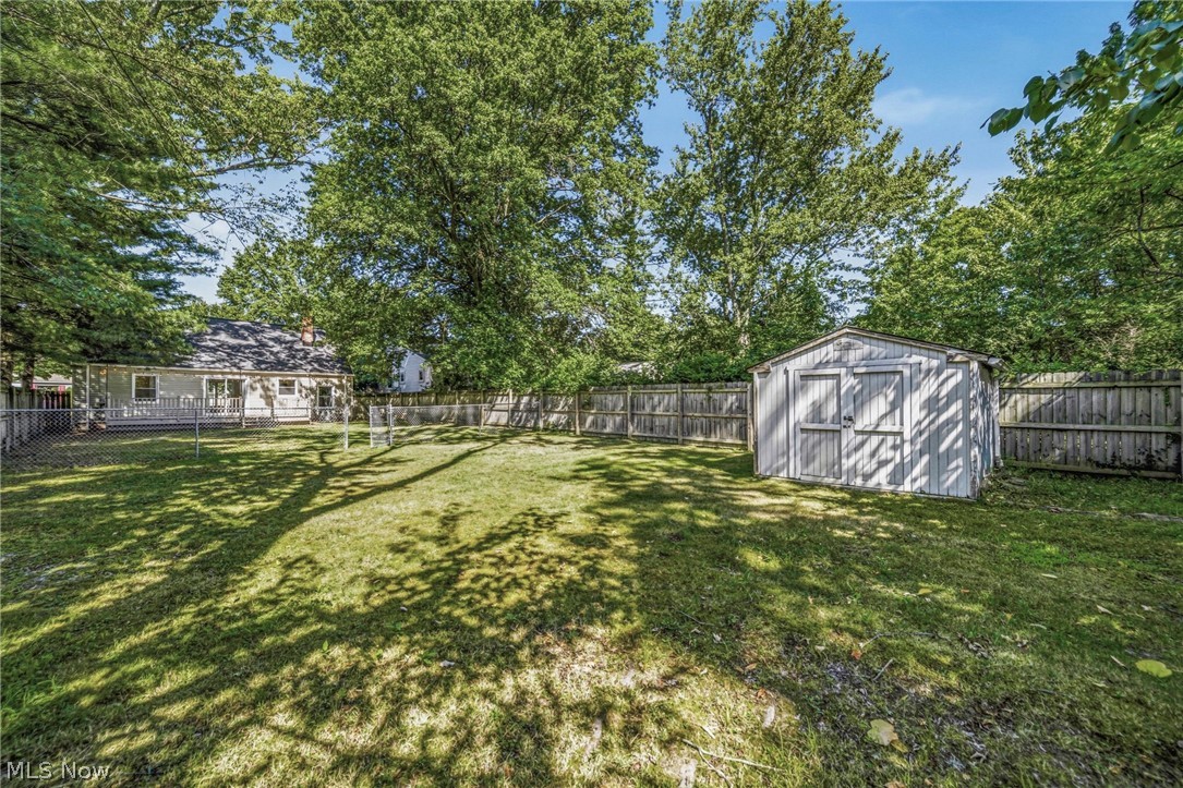 913 Glenside Road South Euclid OH 44121