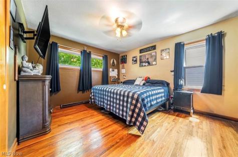 1866 Braeburn Park Drive Euclid OH 44117
