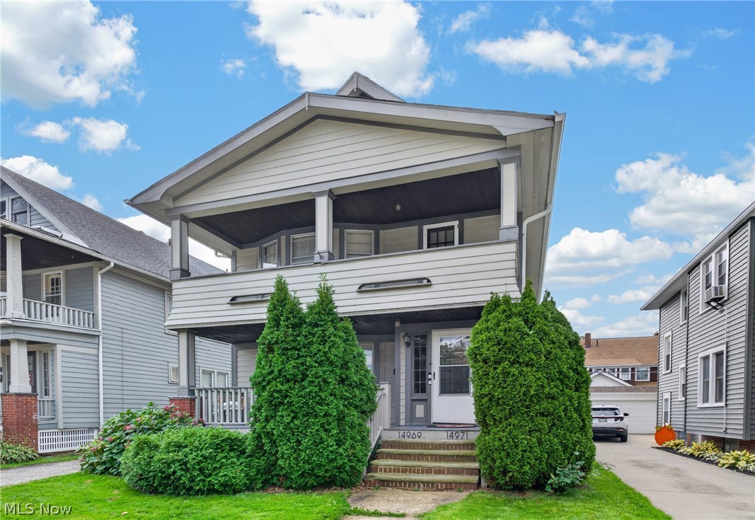 14969 Delaware Avenue Lakewood OH 44107