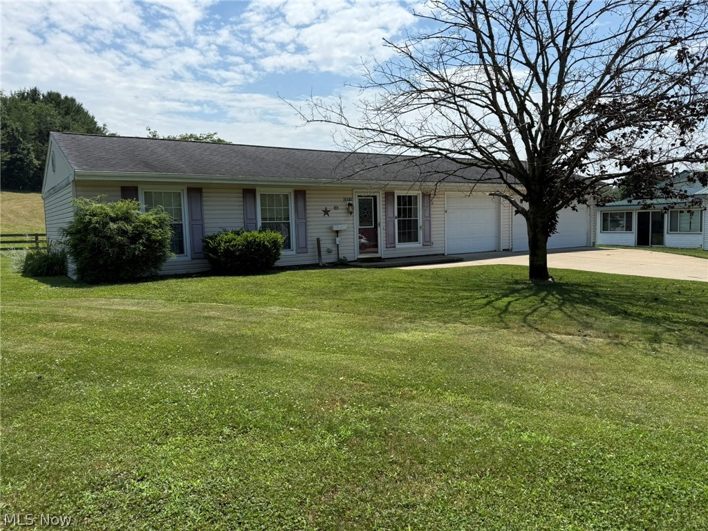 1019 Gordon Square NE Bolivar OH 44612