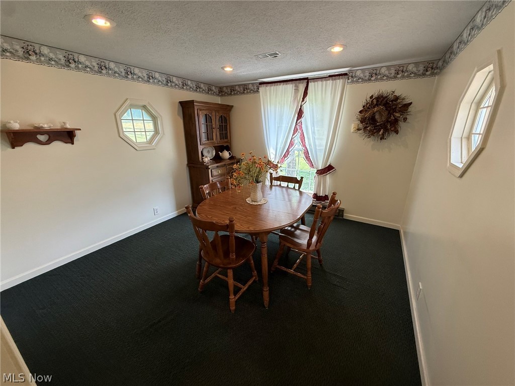 1019 Gordon Square NE Bolivar OH 44612
