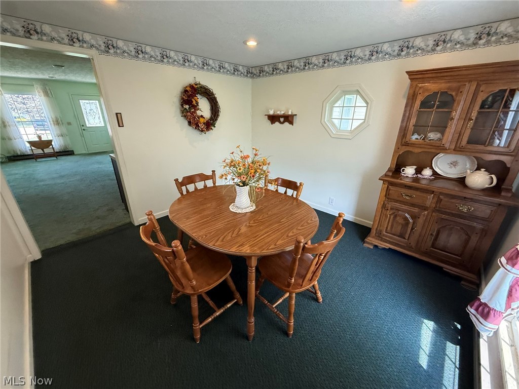 1019 Gordon Square NE Bolivar OH 44612