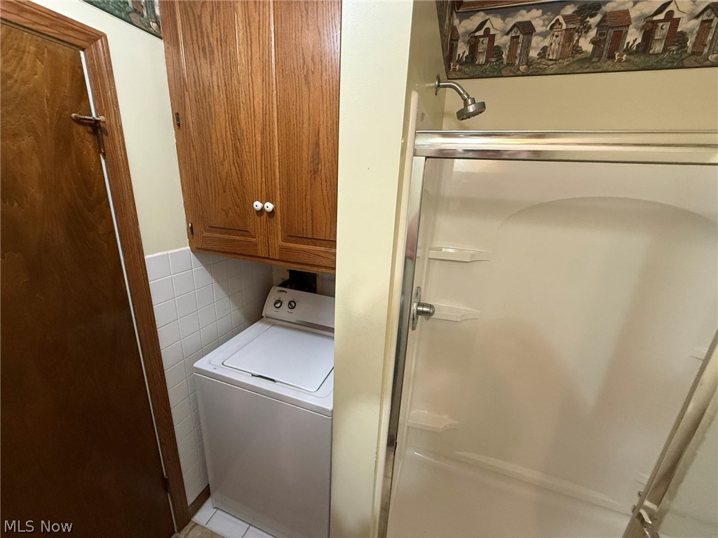 1019 Gordon Square NE Bolivar OH 44612