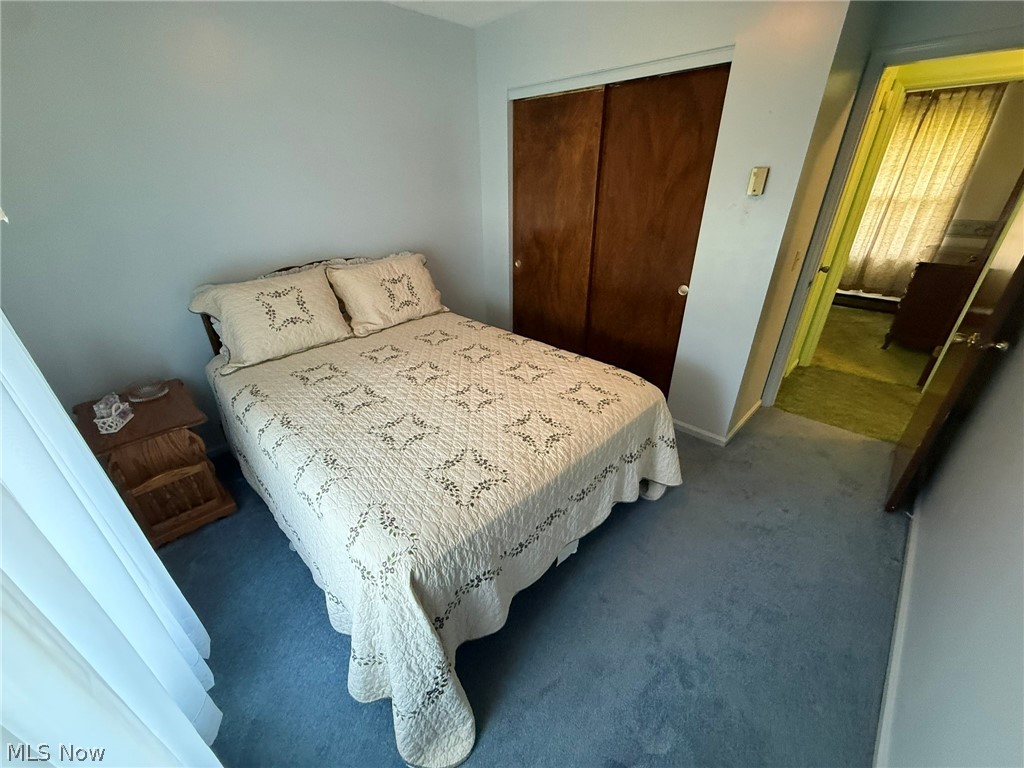 1019 Gordon Square NE Bolivar OH 44612