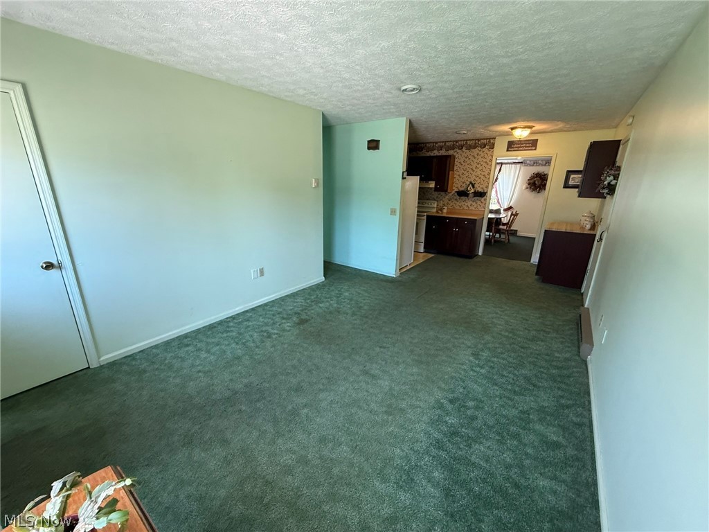 1019 Gordon Square NE Bolivar OH 44612