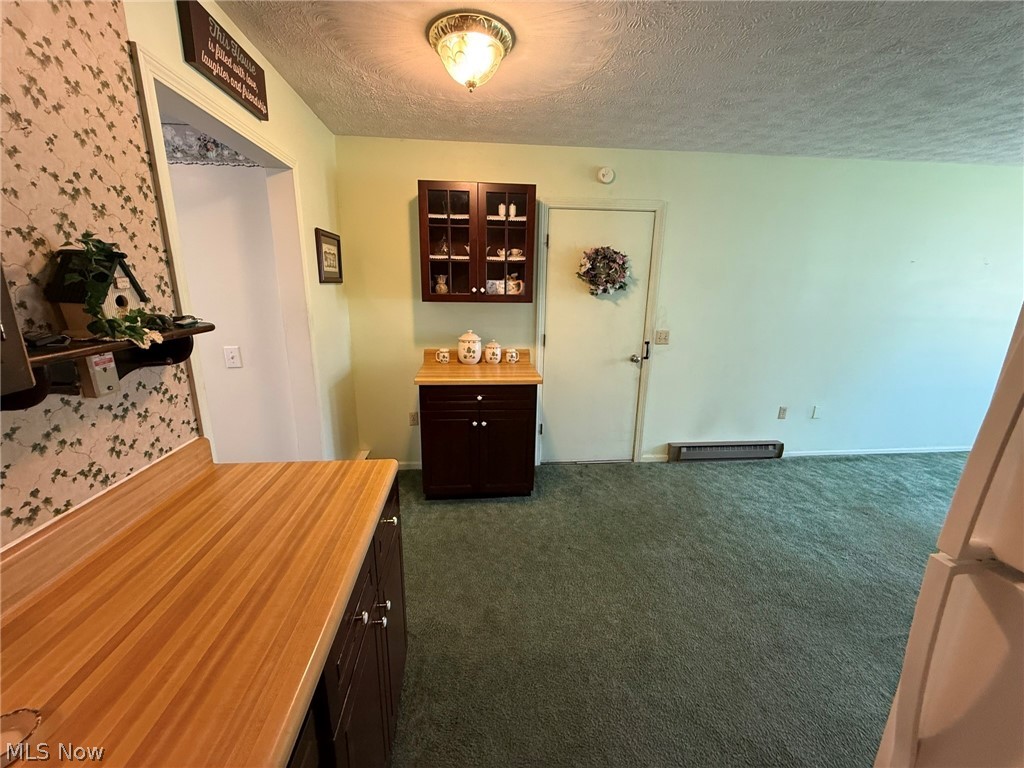 1019 Gordon Square NE Bolivar OH 44612