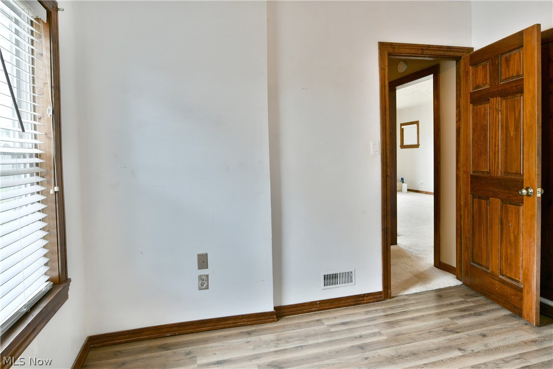 1806 Sheridan Avenue NE Warren OH 44483